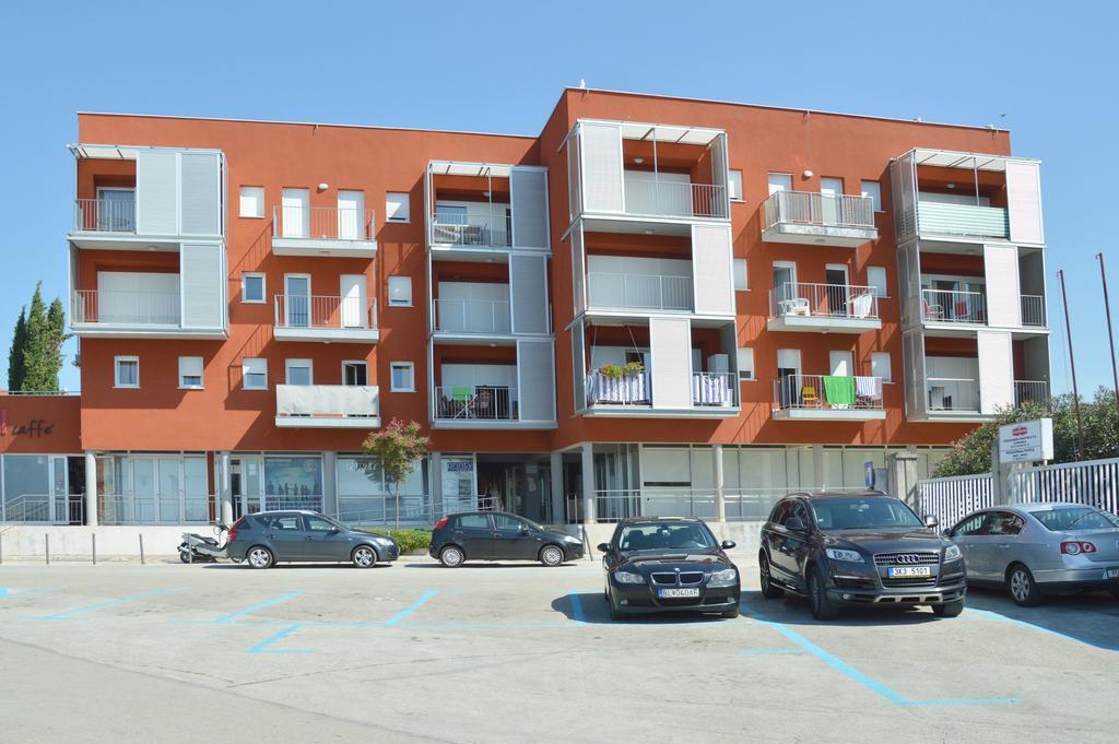 Apartment Sunset Colours Umag Oda fotoğraf